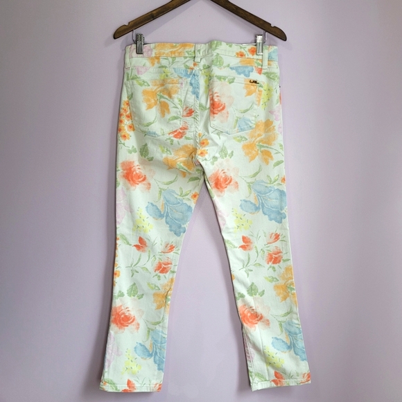 Floral Jeans - Picture 5 of 5